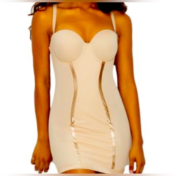 Maidenform Easy-Up Pull-On Waistnipper